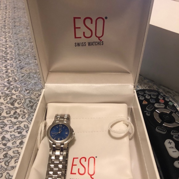 LADIES ESQUIRE WATCH - Picture 3 of 3